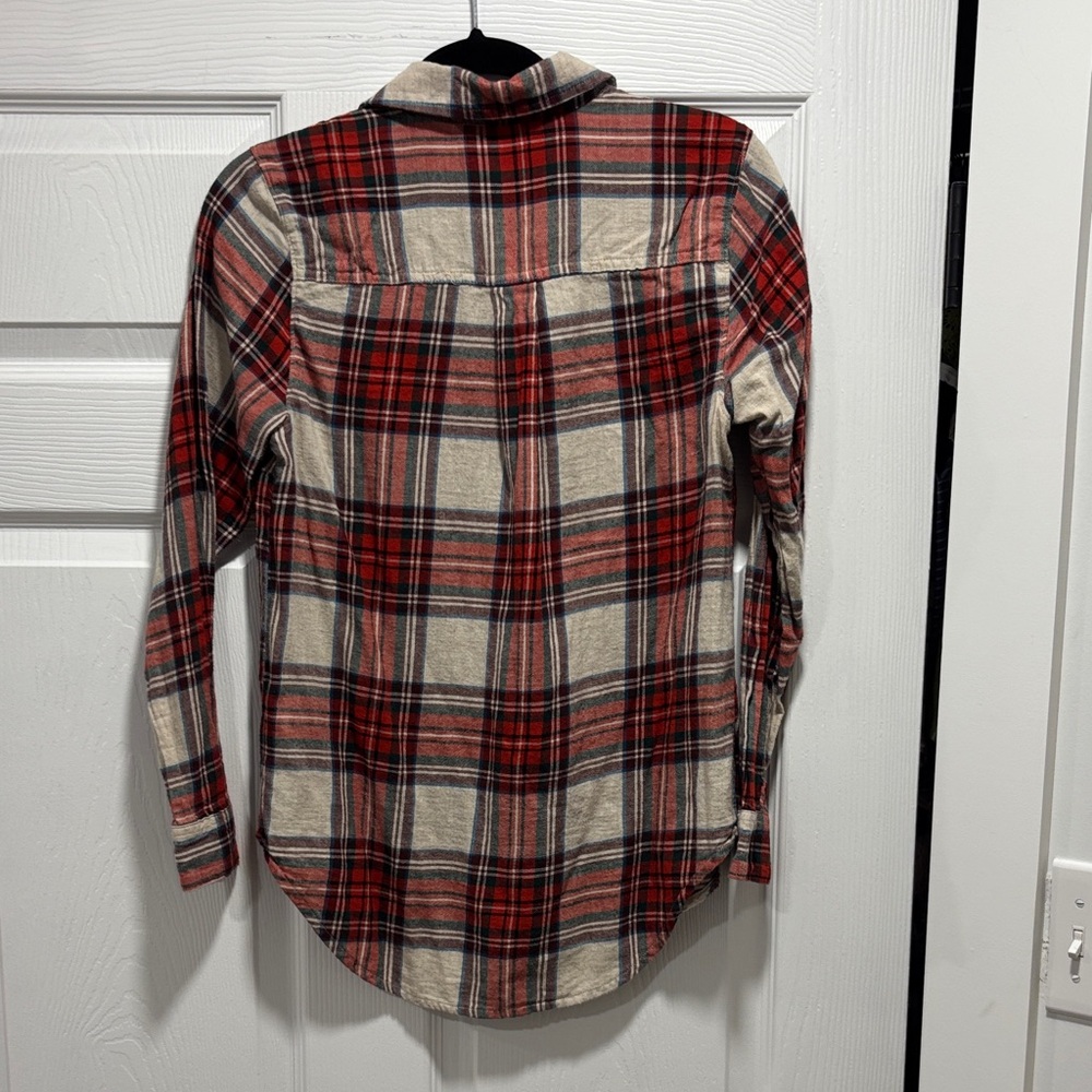 Women’s Plaid Red and Cream Shirt - Picture 3 of 4